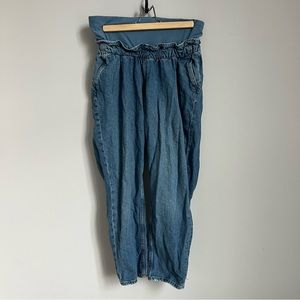 H&M maternity jeans - relaxed fit SIZE MEDIUM elastic waistband